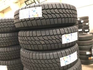 Anvelopa iarna 215/75 R16C TAURUS WINTER LT 201 [113/111] R